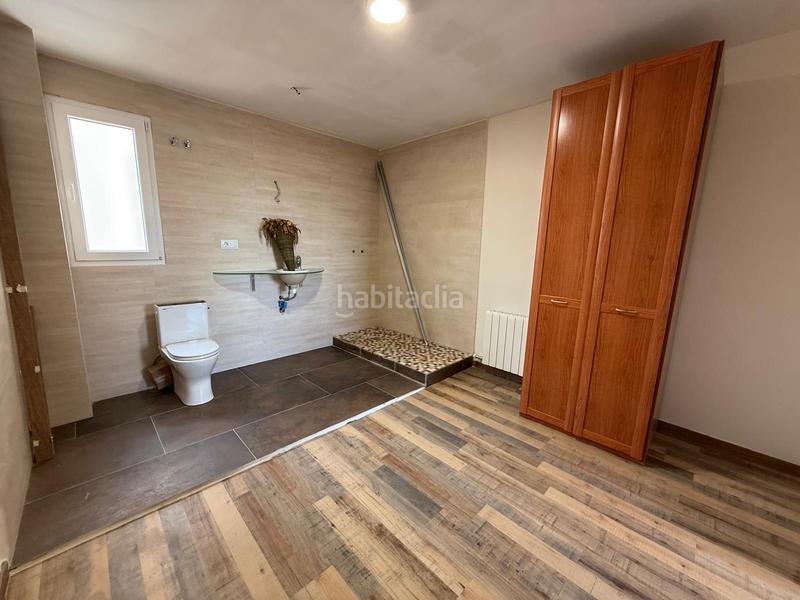 Foto 5081daf4-b701-4bdf-a1d2-da6086956d19. Piso  en venta en Almacelles