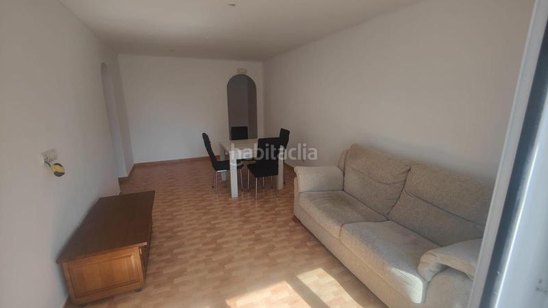 Foto c6ccb268-86a8-4bba-96f0-f285f4c5a046. Pis a Segur Platja Segur de Calafell