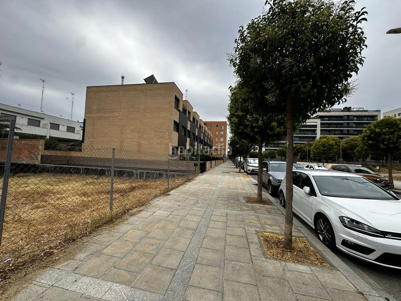 Foto 501826a3-4a76-493c-9f73-afe599288011. Terreno residenziale in carrer d'euzkadi 23 in Balàfia Lleida