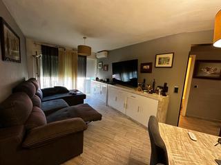 Pis  Carrer de montserrat caballé. Piso en venta en la pineda