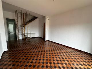 Pis  Carrer hostal de la bordeta. Piso en venta en la bordeta