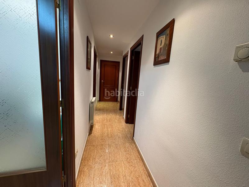 Foto fc1a17a8-a17e-4c72-8b60-d35dbd4e2221. Flat with heating parking in Centre Reus