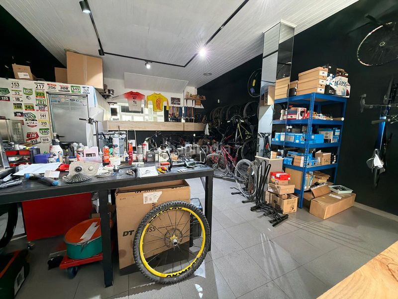 Foto 3facb4fe-d521-40ee-bd38-afe640044509. Local comercial a Cappont Lleida