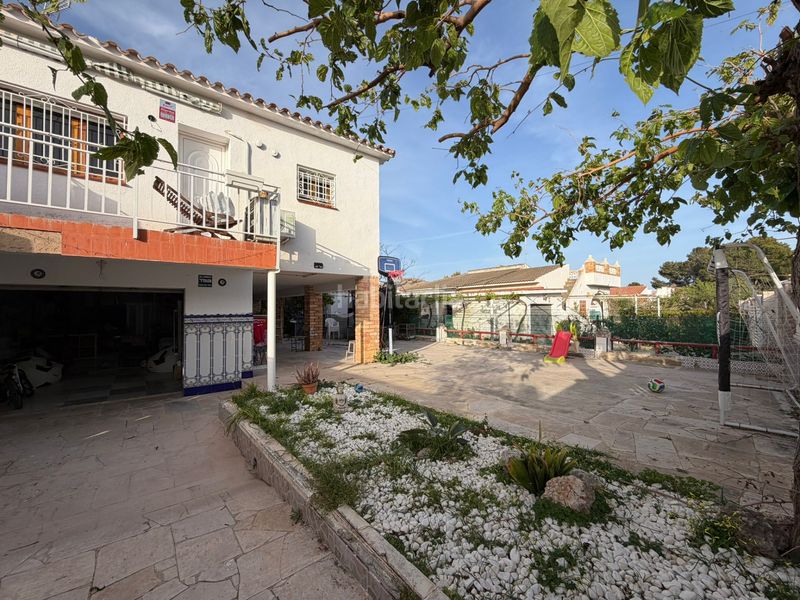 Foto e40a8bd0-4483-48aa-9c55-df9cf7eca0be. Casa aparellada amb xemeneia calefacció aparcament a Ametlla de Mar (L´)