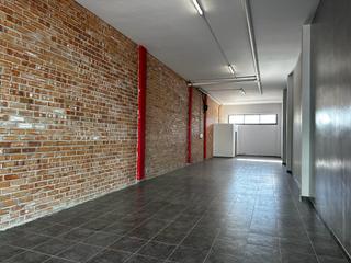 Lloguer Local Comercial  Avinguda de miquel batllori. Local en alquiler en av/ miquel batllori