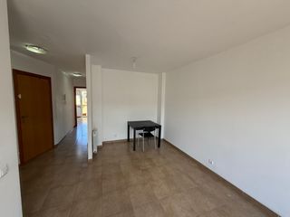 Piso  Carrer alzines. Piso en venta en cervera