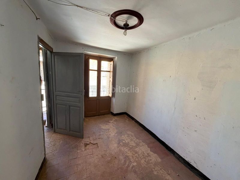 Foto 10d4ad9e-87e1-4a29-b18e-e9642e9a2982. Casa amb calefacció a Montoliu de Lleida