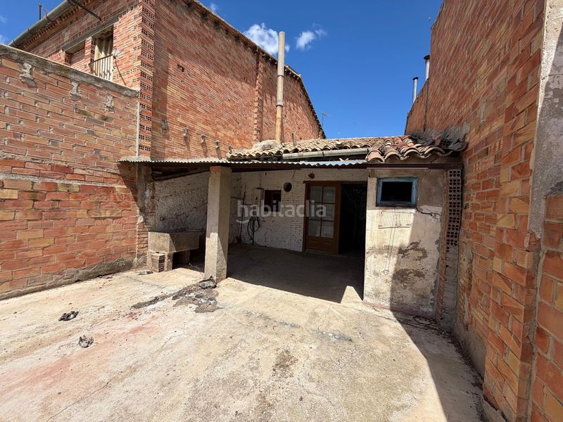 Foto 5f9e5897-b301-466d-8171-6564fd5862e5. Casa amb calefacció a Montoliu de Lleida