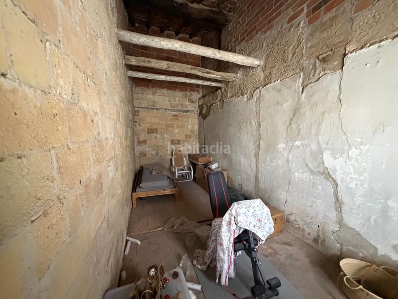 Foto a0b5f0f7-d876-40c3-b1e9-9fc729228872. Casa  en venta en Castelldans
