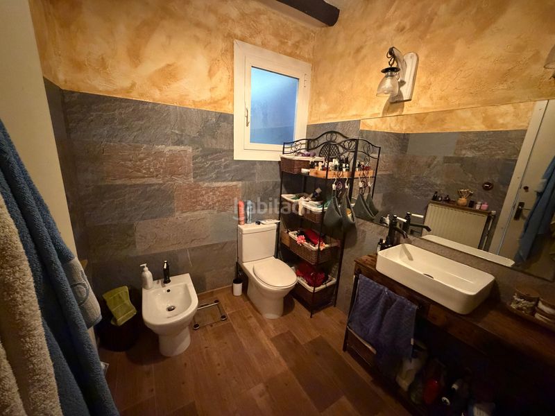 Foto c7b85091-5d1b-46b0-af2f-6e518775307b. Casa  en venta en Castelldans