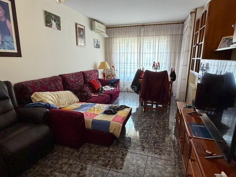 Foto f1285c05-b1d8-4852-b44e-977a6354b9ea. Flat with heating in La Bordeta Lleida