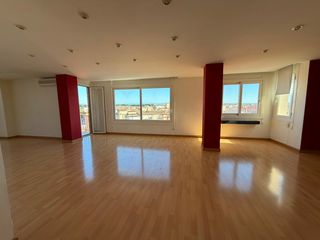 Etagenwohnung in Mollerussa. Piso en venta en mollerussa