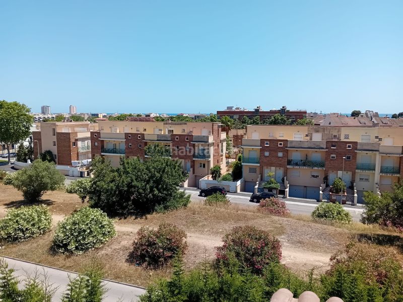 Foto 2b852925-0a6d-49a1-b751-877502d9b045. Casa adossada amb calefacció a Calafell residencial Calafell