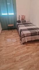 Lloguer Pis a Calle covadonga 11. Se alquila habitación por soloooo 300e solo estudiantes