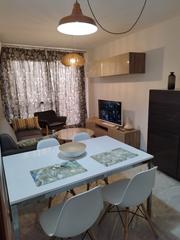 Lloguer Pis a Calle marqués de montemar 21. Vente a vivir al industrial!!! dos dormitorios por solooo 700e!!