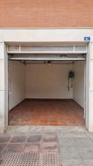 Alquiler Parking coche  Calle gurugú. Se alquila  cochera barrio del real c/ gurugu solo 250e
