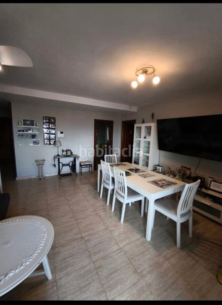 Foto 3ffa6dd6-77ab-45f4-82f9-6205c9fc1e25. Piso chollazooo!! 4 dormitorios + garaje+ trastero en Melilla