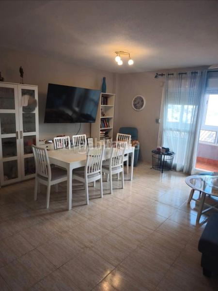 Foto 52222618-1879-43cf-bf41-3b378d123795. Piso chollazooo!! 4 dormitorios + garaje+ trastero en Melilla