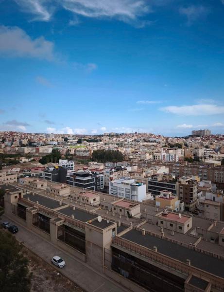 Foto ceeb1942-eff4-4105-8f6d-be364a1f7ccf. Piso chollazooo!! 4 dormitorios + garaje+ trastero en Melilla