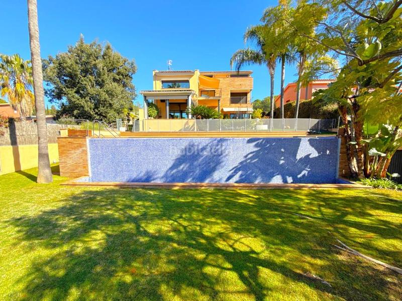 Foto f079a6dc-8534-4c0d-b596-ff393a60fef3. Maison avec chauffage parking dans Montalnou - Milans del Bosc Sant Vicenç de Montalt