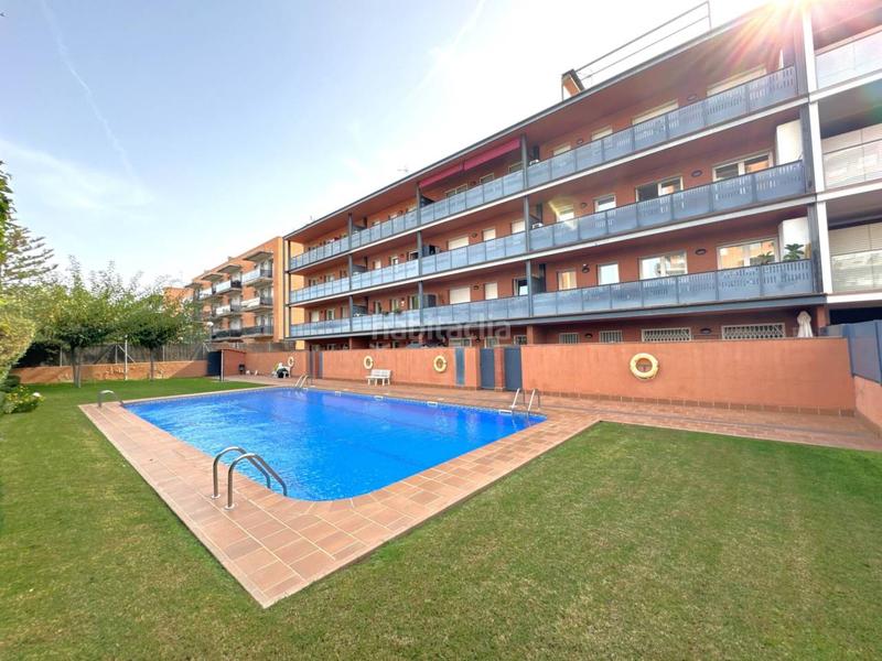 Foto 30893854-a41a-4a53-ba7a-e3d0e140e944. Àtic amb calefacció aparcament piscina a Les Pinedes Vilassar de Mar