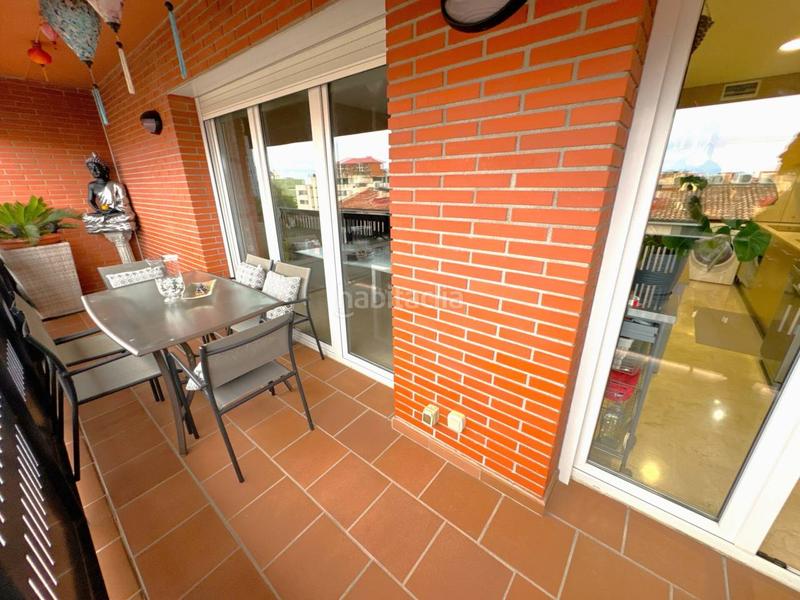Foto a1f7d97a-fb76-454e-a9a9-34e5ac032cf5. Àtic amb calefacció aparcament piscina a Les Pinedes Vilassar de Mar