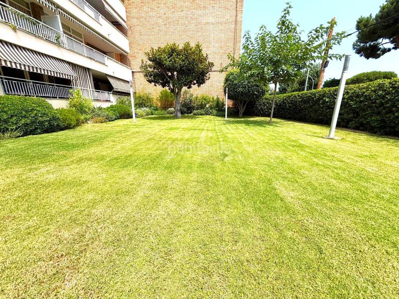 Foto 0c90ecd2-1b06-4d7f-8c6b-583a059251cb. Piso primera planta con piscina y parking en Centre Vilassar de Mar