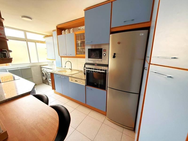 Foto 1b2bc8ba-c396-44e0-bf37-77270d1a9249. Piso primera planta con piscina y parking en Centre Vilassar de Mar