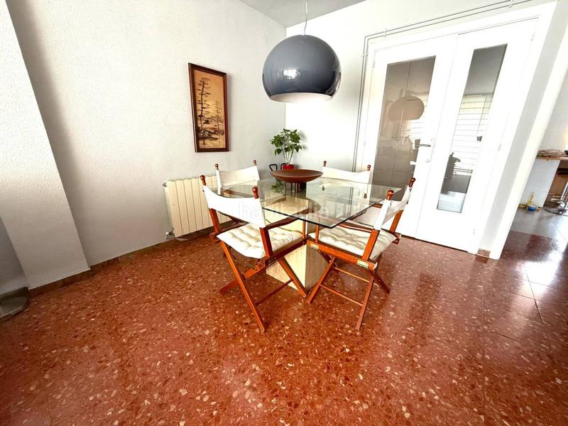 Foto 531f80df-d59e-4873-b4f6-fd58d9d9b04c. Piso primera planta con piscina y parking en Centre Vilassar de Mar