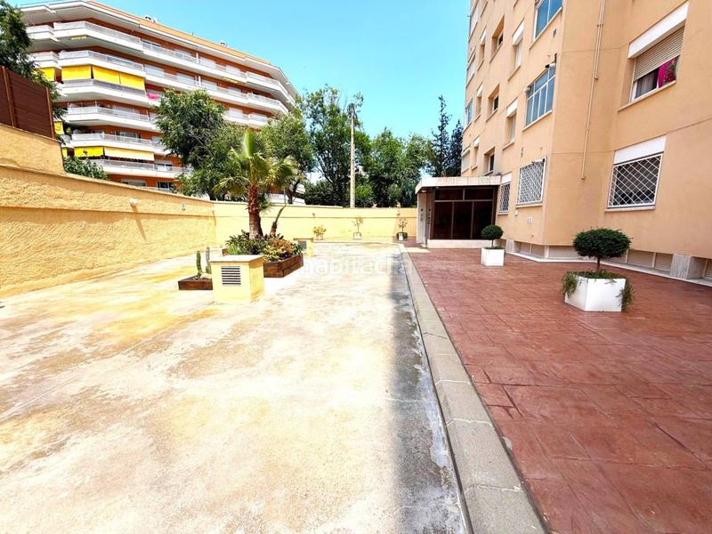 Foto 8bf668ec-3a1f-430d-ae9f-93963c3526fc. Piso primera planta con piscina y parking en Centre Vilassar de Mar