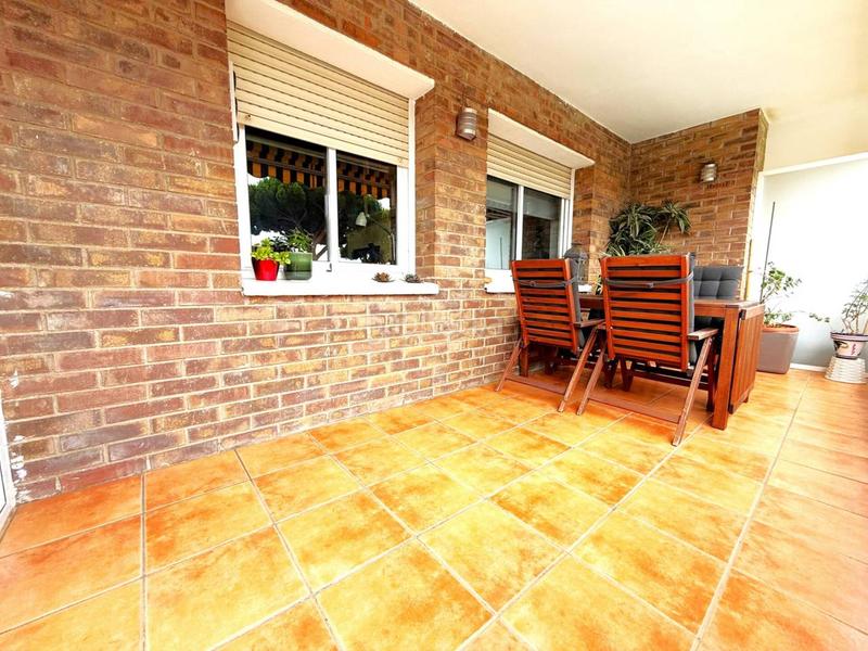 Foto a5be58cb-7c1d-4656-ad5a-b066eff3eef8. Piso primera planta con piscina y parking en Centre Vilassar de Mar