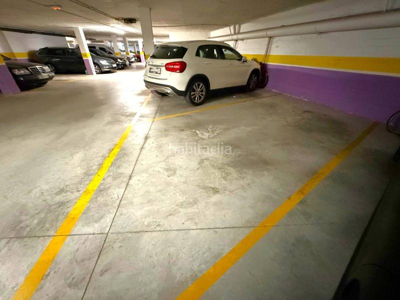 Foto d7af31be-e281-4b95-9c47-94652bb3b968. Piso primera planta con piscina y parking en Centre Vilassar de Mar