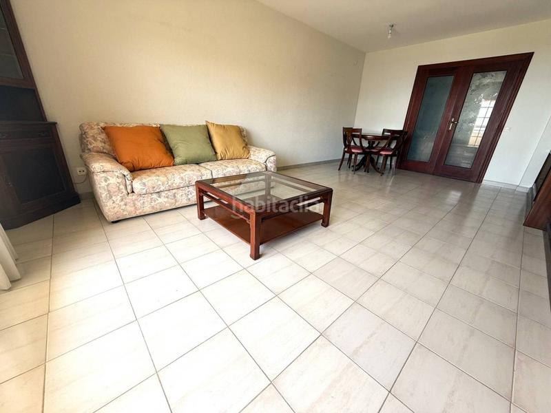 Foto 6bed55a9-b282-4e5c-8ea7-e8f7cc5ff716. Dachwohnung mit heizung parking pool in Centre Vilassar de Mar