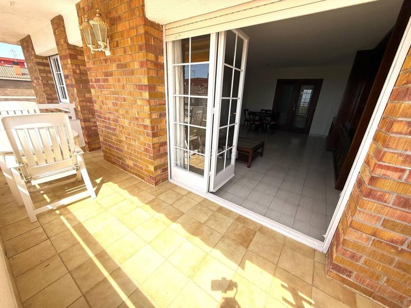 Foto 7cd2b665-a979-4efb-81a9-bdeeb60792d8. Dachwohnung mit heizung parking pool in Centre Vilassar de Mar