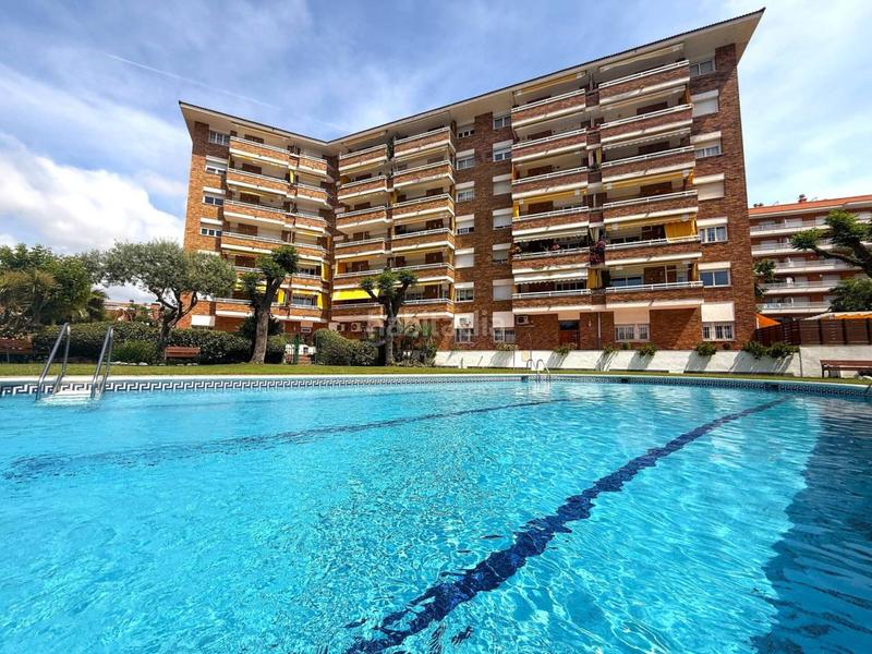 Foto 805f4fb4-e396-461e-9e55-a1be76d6533d. Dachwohnung mit heizung parking pool in Centre Vilassar de Mar