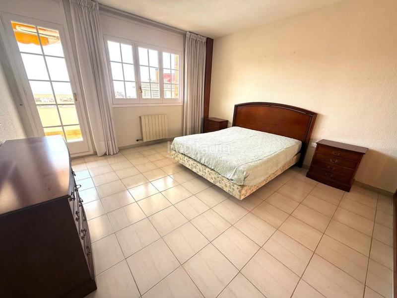 Foto dc8b3c60-f38d-47ea-aacf-018a2e69fc23. Dachwohnung mit heizung parking pool in Centre Vilassar de Mar