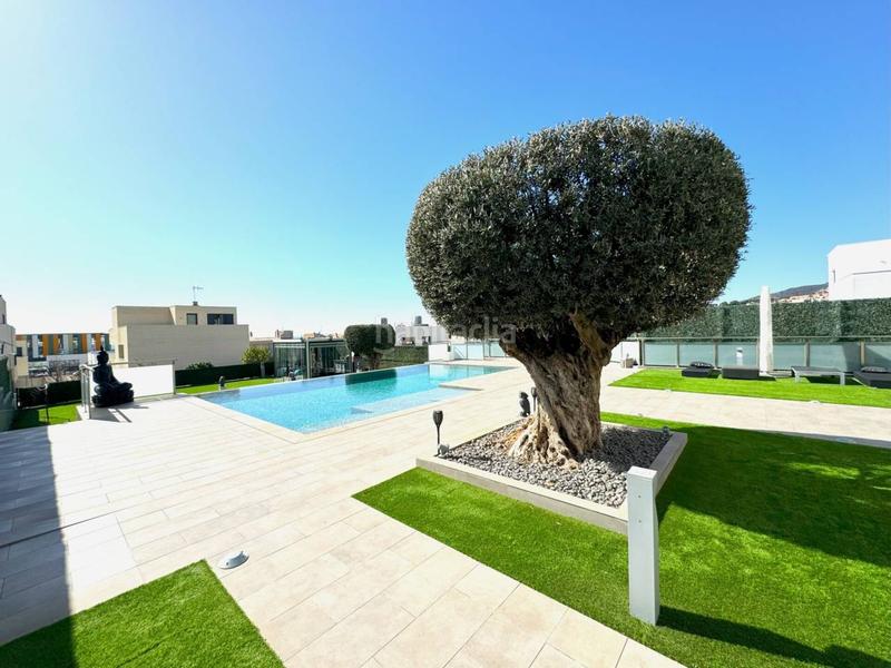 Foto 216c0143-2d98-40cb-b0d6-3af6ac89e68b. Chalet villa de lujo en Montgat