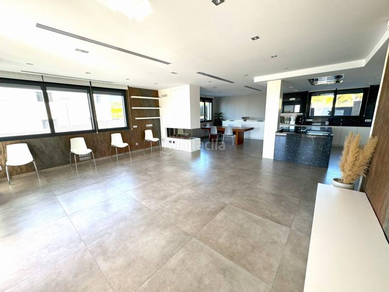 Foto 252b4213-bfe8-4605-84b2-3ed60d0ee211. Chalet villa de lujo en Montgat