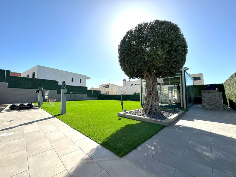 Foto 34c63916-4177-46d7-b85e-96bb9c90eec1. Chalet villa de lujo en Montgat