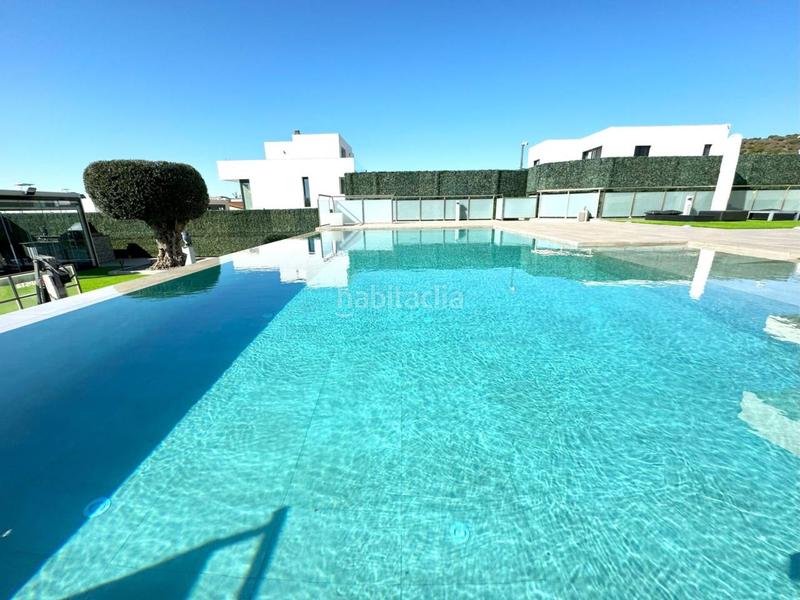 Foto 7e9fd651-68e8-4d86-a0aa-483bbe454acf. Chalet villa de lujo en Montgat