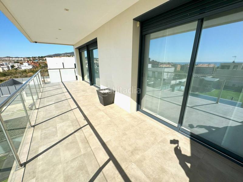 Foto a42153e4-3197-44c7-8e3a-7c7e6552e913. Chalet villa de lujo en Montgat