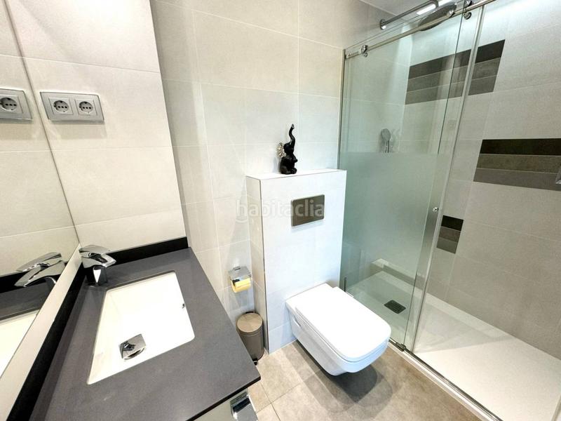 Foto e820bb1a-d3af-46b5-8a94-7921e93727b5. Chalet villa de lujo en Montgat