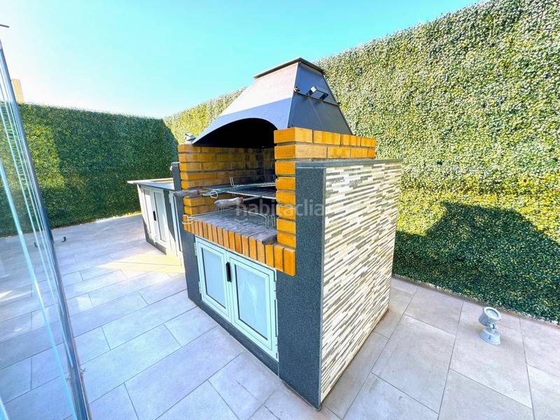 Foto ee61a860-8d80-49f4-b2dd-ac6f49687974. Chalet villa de lujo en Montgat