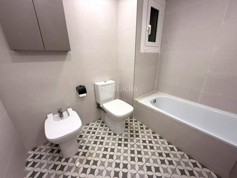 Foto 0a3f23ce-9dad-4d09-b43b-5c39066e21d9. Attique avec chauffage parking piscine dans Veral d´Ocata Vilassar de Mar