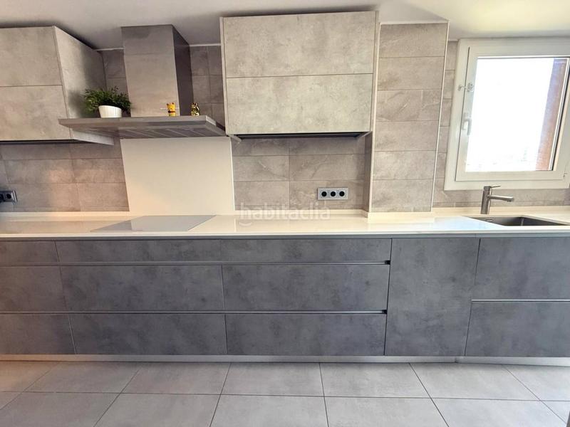 Foto 463ee3aa-b408-4da6-a125-a71e9d55a3e1. Attique avec chauffage parking piscine dans Veral d´Ocata Vilassar de Mar