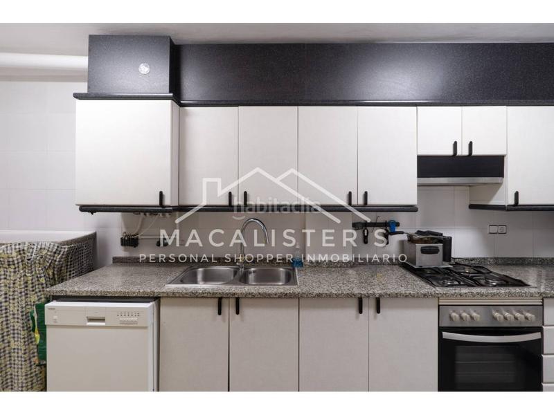 Foto 5a98ffef-4820-4b4d-b9d3-916ccb5f5e74. Casa adossada amb calefacció aparcament piscina a Vilassar de Mar