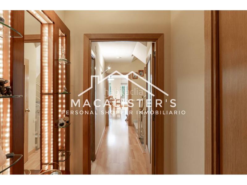 Foto 9438d05e-1570-4e31-9d41-6b73425409b3. Casa adossada amb calefacció aparcament piscina a Vilassar de Mar