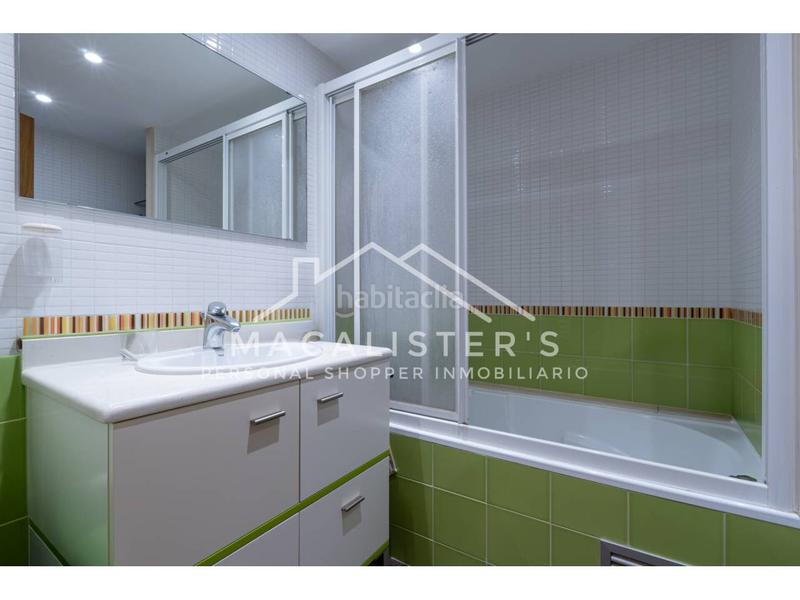 Foto f29f408a-84c9-4d4d-9e1e-6e6d281ac122. Casa adossada amb calefacció aparcament piscina a Vilassar de Mar