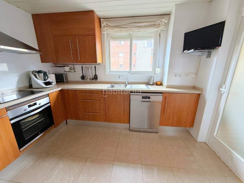 Foto 3019a47e-0892-42b4-ba95-fa98e1030122. Appartement avec chauffage parking dans El Clot Barcelona