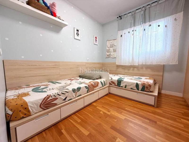 Foto 991619f4-2b4c-4bb2-b429-ce1fed0b692f. Appartement avec chauffage parking dans El Clot Barcelona